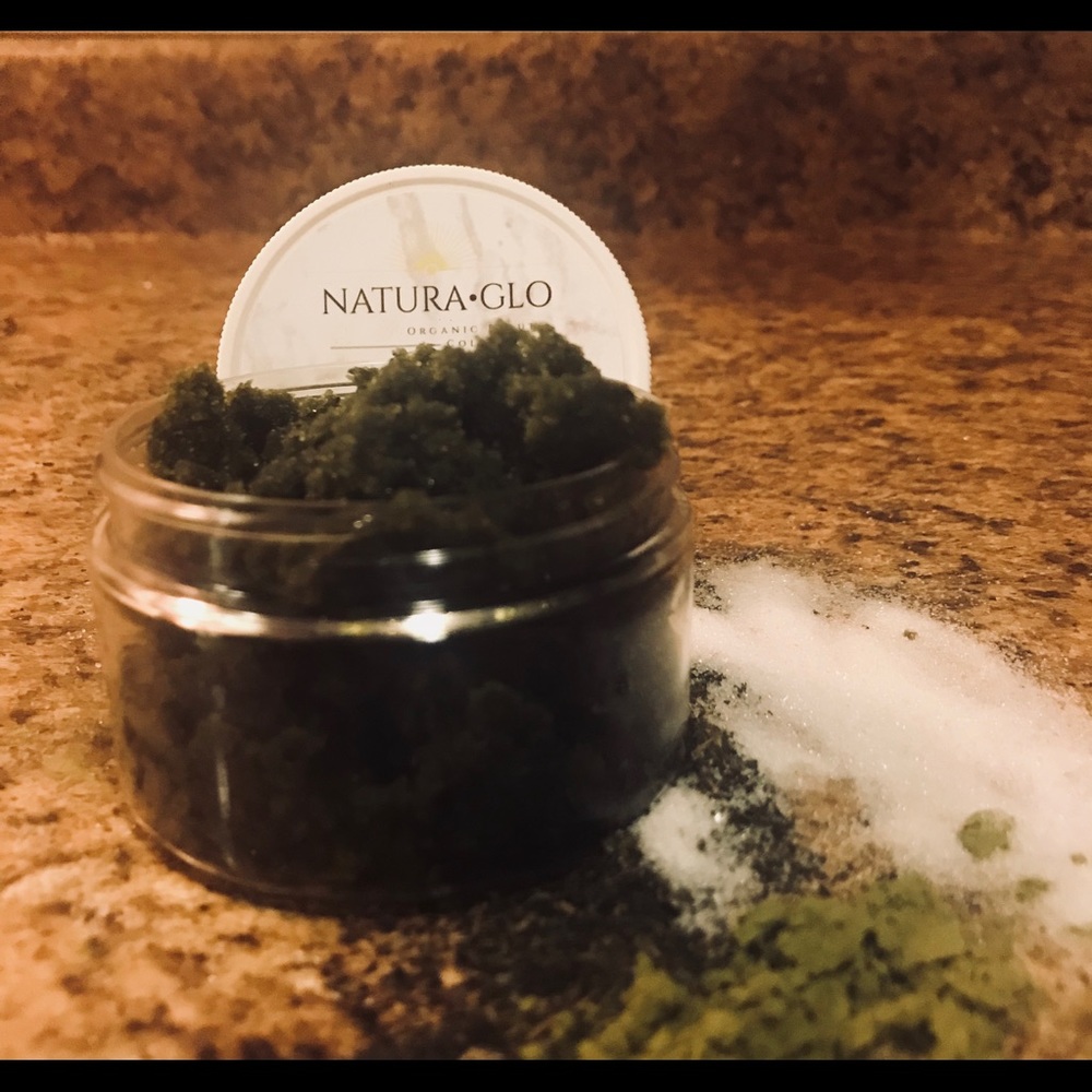 Green tea scrub